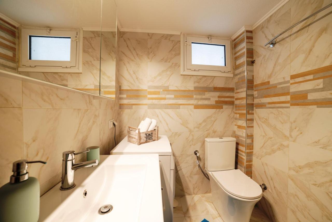 Porto Ofrynio Central Deluxe Golden Apartment Ofrínion Zewnętrze zdjęcie